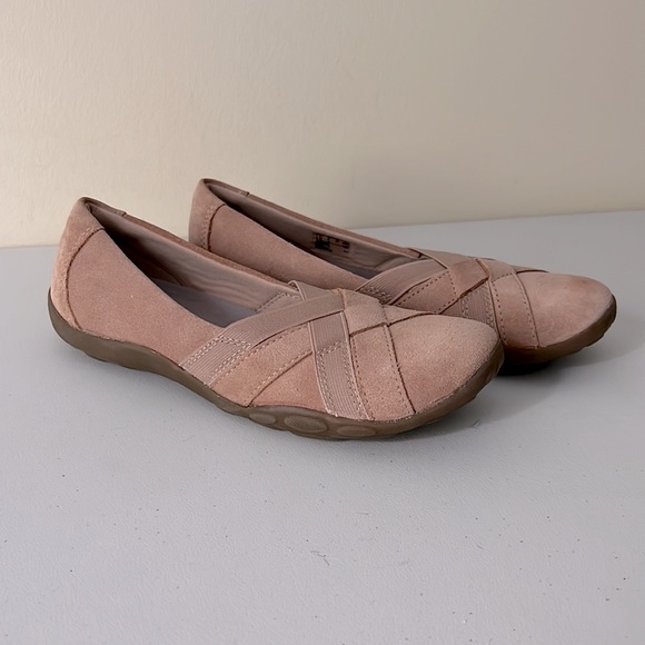 Clarks Haley Jay Ultimate Comfort Collection Shoes in Praline Suede - NWOT - Picture 5 of 10